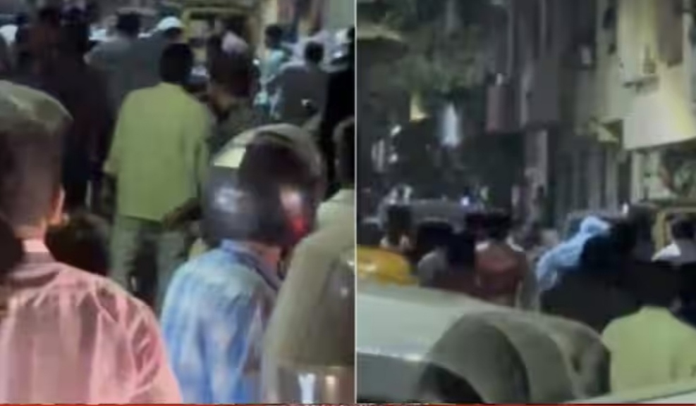 एकमेकांकडे बघण्यावरुन वाद, तुंबळ हाणामारीत टोळक्याने केला तरुणाचा खून