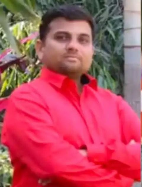 कदमवाकवस्ती येथे तिहेरी अपघात; दुचाकी चालक गंभीर जखमी